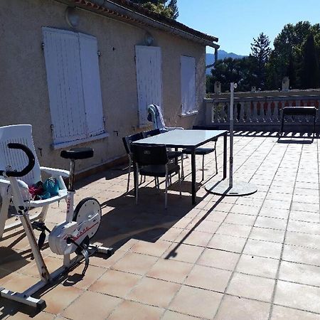Отель La Provence 17 Les Horizons Clairs Chemin Des Passons Обань Экстерьер фото